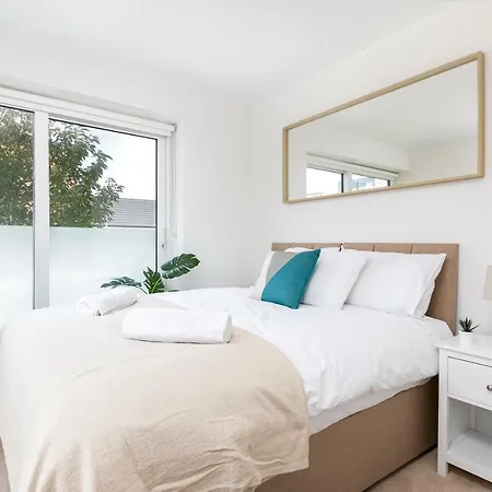 Elephant Court - Comfortable, Spacious House With Parking Reading Exterior foto