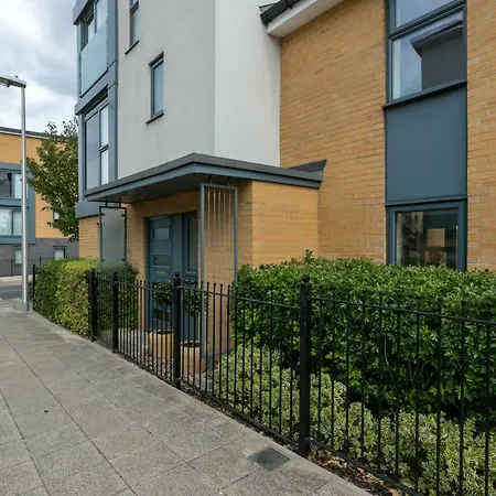 Elephant Court - Comfortable, Spacious House With Parking Reading Exterior foto